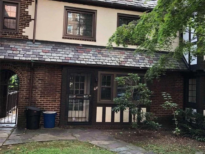 Rarely Available, Brick Townhouse Centrally Located In Arbor Close In The Heart Of Forest Hills.In Good Condition Needs Some Updates W/Lots Of Pre-War Charm. Spectacular Private Park, Close To All Express Subway One Block Away, Must-See!