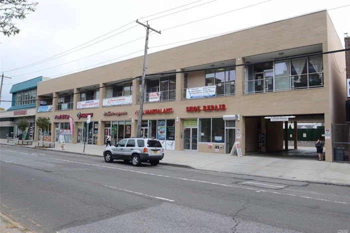 Bright And Spacious 1000 Sq Ft Private Office Available For Rent/Lease In An Elevator Commercial Building. Great Visibility, Handicap Accessible, Lots Of Light, Recently Carpeted And Has Its Own Bathroom. Lots Of Parking In The Front, In The Back And In The Garage. Convenient To All - Shops, Banks, Bus Stops. Ps173 School Is 10 Blocks Away M216 Is Around 12 Blocks Away.  Great For Any Business.