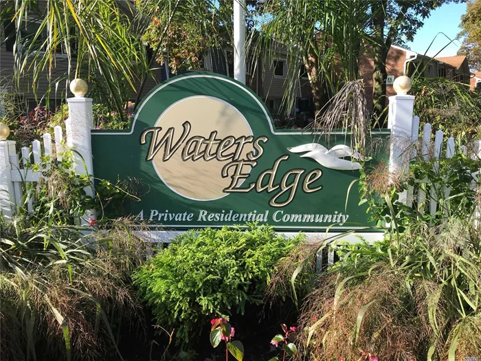 The Desirable Waters Edge... Updated 2 Br Co- Op W/ Wood Floors, Eik /W 4 Yr Old Appliances, Hw Floors, Ceramic Tile In Kit & Bth. 2 Ac Units -3 Yrs Old, Ceiling Fans, Mater W Wic, 2 Br 2 Closets...Enjoy The Pool, Playground & Clubhouse. Monthly Main W Star $809. A Must See!!!!