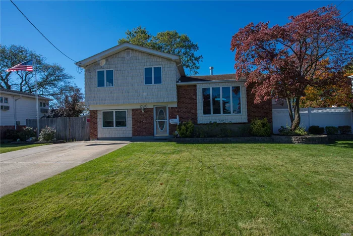 Move In Condition Expanded Side To Side Split On West Side Large Open Floor Plan Kitchen & Dining Room. Converted Garage To Spacious Great Room W/ Bath. In Ground Pool Surrounded By Pavers. Numerous Updates