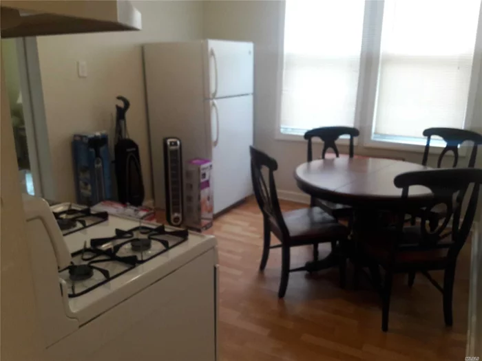 Very Nice, Neat, Clean And Bright 3 Room Apartment, 2nd Fl Of A 2 Story House. This Lovely Unit Is In Great Condition, New Stove And Refrigerator, It Has Many Windows, 4 Closets, Nice Hardwood Floors. Very Convenient Location! Close To Metropolitan Ave, 80th St, Atlas Mall.Cat Allowed.