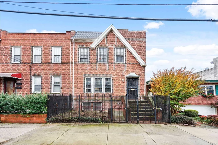 Single Family Home With 3 Bedrooms, 1.5 Bath. Located Three Blocks To Fresh Pond Road, Two Blocks To Eliot Ave And Metropolitan Avenue. Community Driveway In Rear Of Property With One Car Garage. Guardianship Sale, This Sale Is Subject To Court Approval.