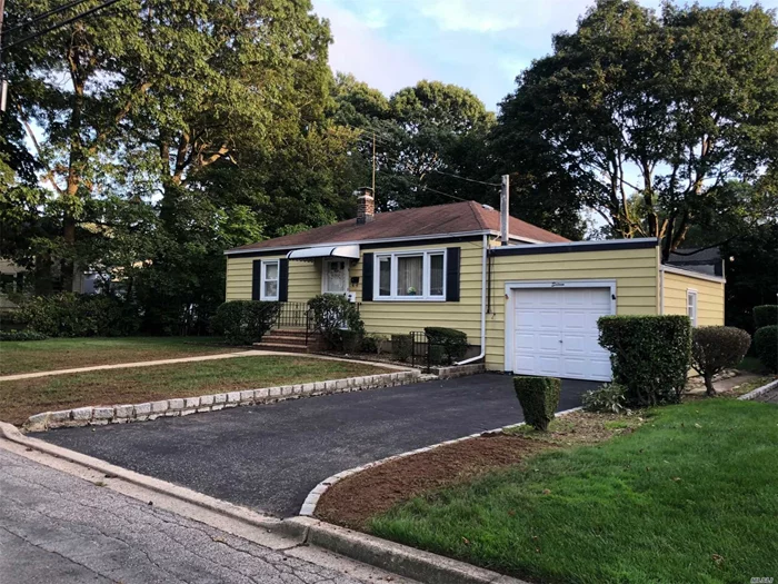 Cute And Cozy Ranch In Massapequa Woods! Large Lot On Beautiful Tree Lined Street! Close To Lirr And Shopping! Great Potential!