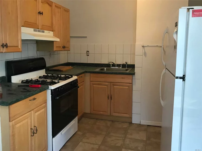 New Renovated Two Bedrooms Apt In The Heart Of North Flushing, Easy Street Parking, Right Next To Bowne Park, Convenient To All.