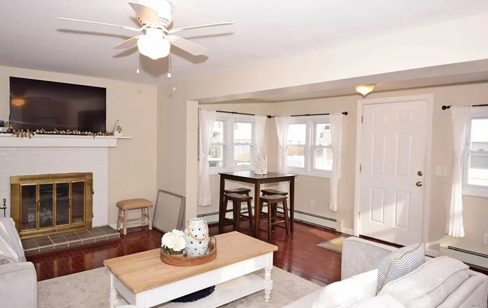 Beautiful Renovated Whole House Rental In The Heart Of The Trendy West End With Parking! This House Features A Fireplace, Large Kitchen, Good Storage, An Office And 3 Bedrooms!