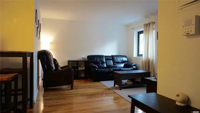 Beautiful, Bright And Sunny 1 Bedroom Apartment, Tons Of Closet Space And Windows, Ss Appliances, Updated Kitchen And Bathroom, Includes Dishwasher And Microwave, Shiny Hardwood Floors. Pets Welcome, No Size Or Breed Restrictions! Laundry On Site, Apt On 1st Floor, Easy Street Parking. Great Location Near All! 11 Min Walk To Lirr And Bell Blvd, Two Blocks To Northern Blvd, Buses, Near Highways.