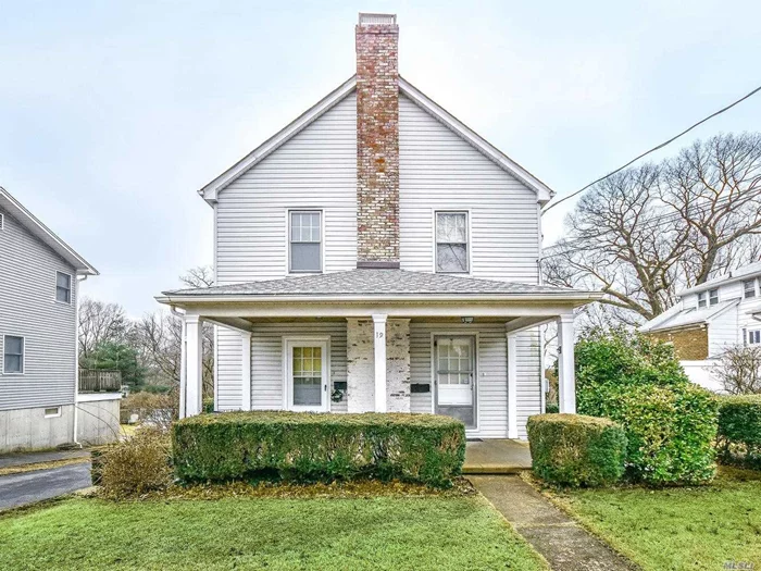 Vintage Second Floor Apartment With Porch. Sunfilled, Newly Painted, Off Street Parking. Tenants Required To Make Rental Application Through National Tenant Network.