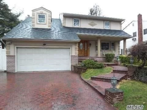 Beautiful Home With Full Finished Basement.