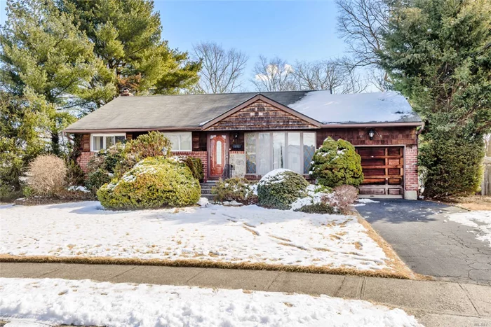 Calling All Builders And Investors!! Amazing Opportunity In Desirable Old Bethpage. Sold As Is This Ranch Home Is Close To Parkways, Shopping, Bike Paths And State Parks.