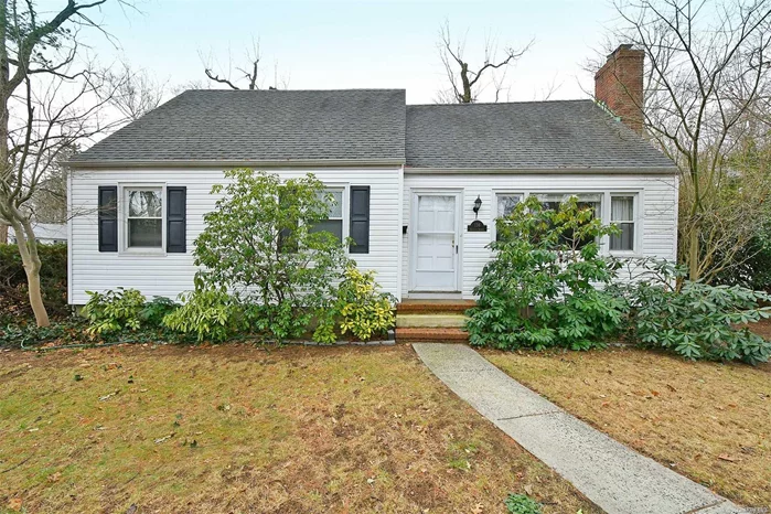 Charming Cape With Open Floor Plan, Updated Kitchen Bath, Master Suite w/Magnificent Closet Space, Screened In Porch, New Blacktop Double Driveway Located On Garden St., New Cesspool, Gas Burner 4 Years Old, CAC 4 Years.