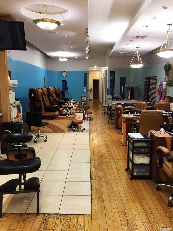 Established Beauty/Nail Salon Business Near Rego Park Shopping Malls, Warehouse Club, Office Buildings On Queens Blvd And Junction Blvd. One Block From M/R Subway Station & Bus Stops. High Volume Shoppers, Commuters & Resident Foot Traffic. Ground Floor And Basement Combined 4, 000 Sqft.