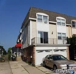 Spacious & Bright Duplex Style with 3 Bedroom/2 Full Bathroom. Laundry on 1st floor. Huge Living room, Separate Dining area. All Hardwood Floors through out.