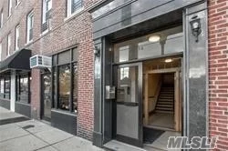 Totally Renovated 1 Bedroom Apartment in the Heart of Hewlett. Quartz Countertops, Stainless Steel Appliances, Recessed Lighting, Hardwood Floors, Washer/Dryer in Apartment, Close to Railroad, Shopping, & Houses of Worship.