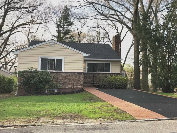 Great house, located on dead end street.