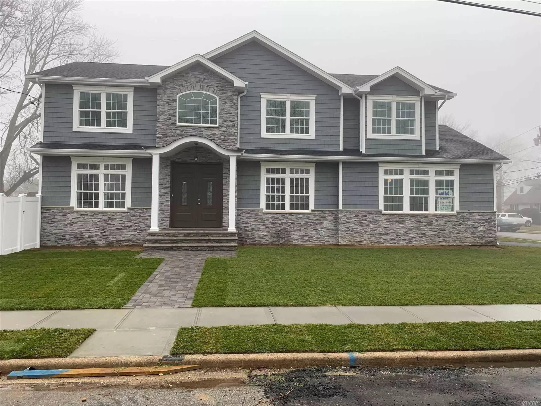 All Pictures are of a similar Home Built By The Builder. Home Not Built Plenty of Time to Pick colors and Customize! New Custom Colonial By Established Builder.5 bedrooms 3 Baths 2 Car Garage, 3205 interior sq FT. Custom EIk with quartz counter, All High End Finishes