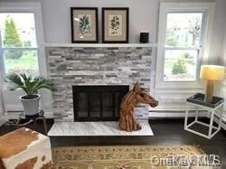 Beautiful move in ready Sea Cliff stunner! Everything upgraded, 2 parking spaces, beach rights, close to all festival locations. 16 parks in this amazing 1 square mile town. Motivated seller!