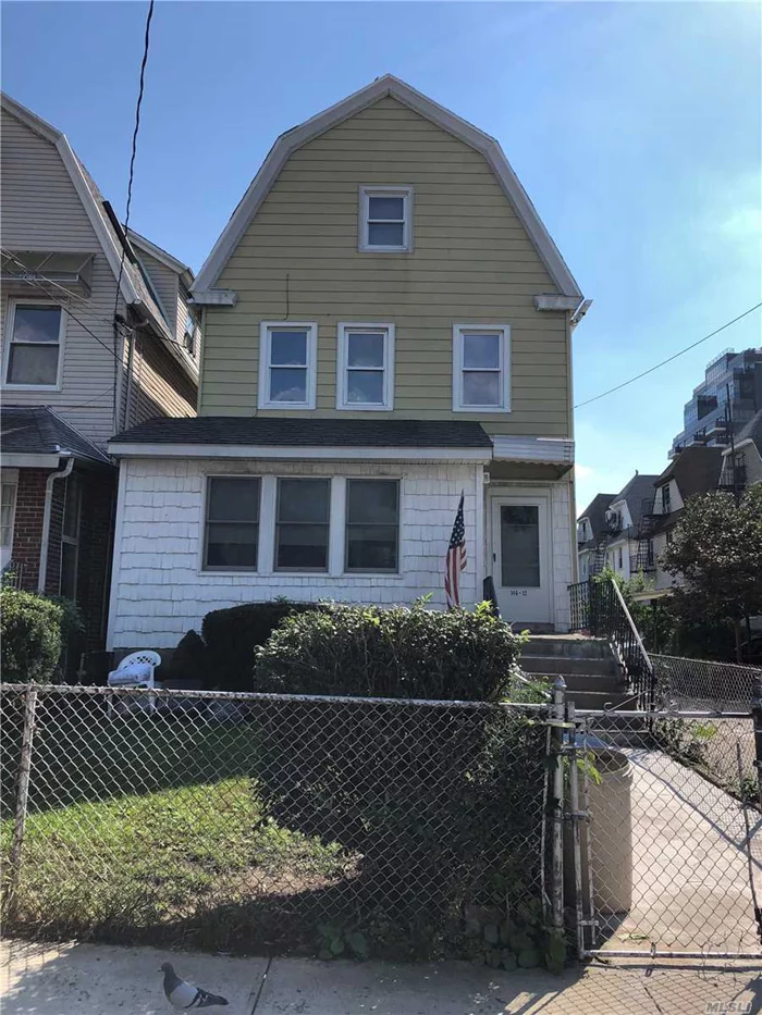 Two Family w/Extra Large Property! Located very close to all transportation including the LIRR, #7 train and Q13, Q15, Q15A, Q16 and Q28 Buses. Also two avenues to Northern Blvd and blocks to Bowne Park. Lot size 25 X 150. Zoning: R4A. 1800 sq feet of additional living space available for building! For more information or to schedule a showing please call or email. House sold AS-IS!