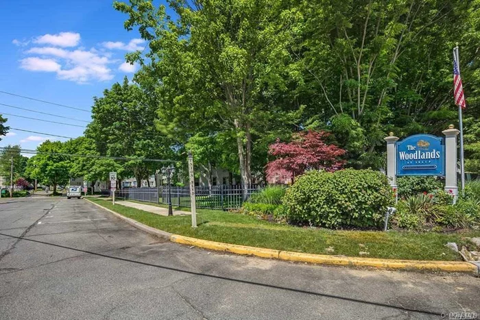 The Woodlands Of Islip 2nd Floor Corner Unit In Prime Location. Spacious Private Deck Off Bedroom. Walking Distance To LIRR And Shopping. Quiet Community. With Pool And Laundry Facilities. Two Reserved Parking Spaces At Your Front Door. Maintenance W/Star $760.