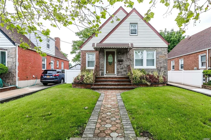 MINT! MINT! MINT! Mr. & Mrs. Clean Lives here. Full Finished Basement with OSE. Hardwood Floors.