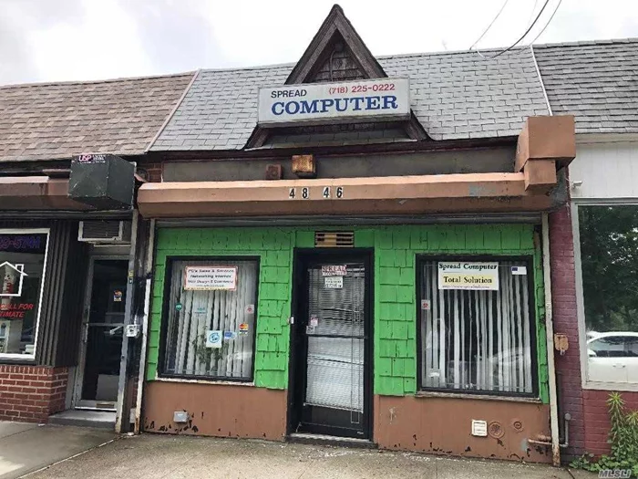 This Is A Commercial Building. Busy Location On Busy Street. Commercial area with lots foot steps, 880 Sq Feet Of Open Space Suitable For Storefront Or Office Space. gas heat. Conveniently Located On Clearview Expy With 2 Parking Spots in the back. Local Street Parking Is Also Available. good for investment.