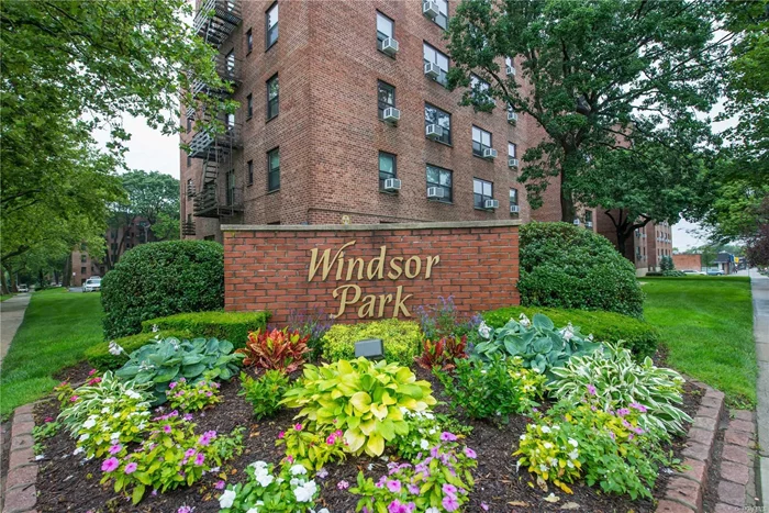 Largest 1 BR In Windsor Park! Gorgeous, Spotless Unit W/Great Floor Plan, Living Room, Dining Area, Bedroom & Bath. Kitchen & Bath Have Been Updated! 4 Huge Closets Provide Ample Storage, Hardwood Floors. Coop Recently Installed All New Windows With 2 New A/C Units, New Video Intercom System & New Elevator. Laundry In Basement. Olympic Sized Swimming Pool With Snack Bar, Amazing New Gym Facility Currently Under Construction! Close To Shops, Restaurants, Buses/Express Buses, Highways!