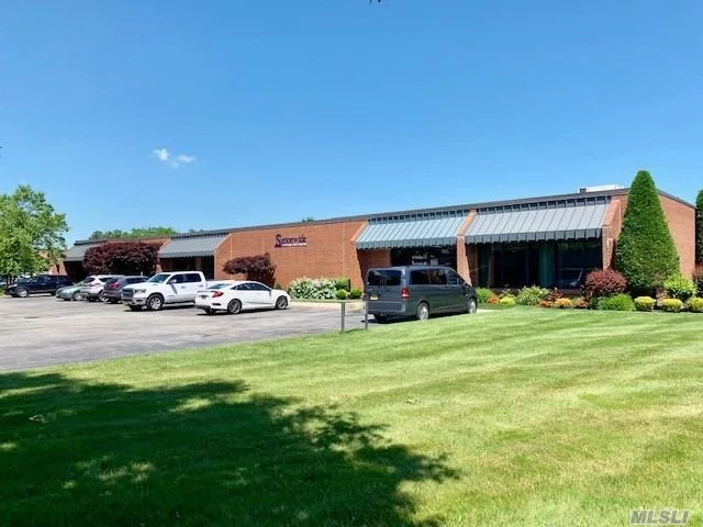 Calling All Investors!!! 100% Occupied 17, 000+S/F. Class A Office Building For Sale With NNN National Tenant Offered At 7.34 Cap!!! Built In 1995 This DIAMOND Property Features A Huge 2.6 Acre Corner Lot, 133 Marked Parking Spaces, 21 Private Offices, A Bullpen Large Enough For Over 80 Employees, 3 Kitchens, Huge Conference Room, New Roof & $300, 000 Solar Panel System, 6 Bays, 16&rsquo;+ Ceilings, 3 Large Private Parking Lots, ++!! Nat&rsquo;l Court Services Has 6 Years Left On Their 10+ Year Lease.