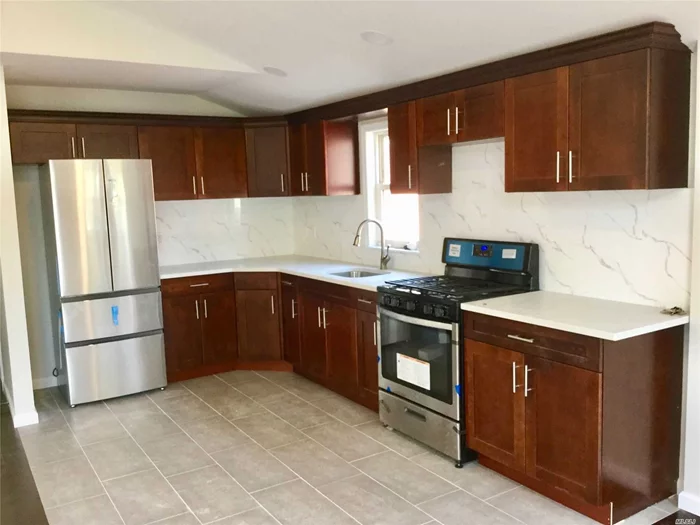 ***ENTRANCE ON LEFT SIDE OF THE HOUSE, THRO OUTDOOR STAIRCASE*** NEWLY RENOVATED APT. SPACIOUS APT 1125 SQ FT. 3 BR 2 BA, LR/DR $2600. TENANT PAYS ALL UTILITIES EXCEPT WATER. DRIVEWAY AVAILABLE AT EXTRA $$$. ZONED FOR PS 162, JHS74, FRANCIS LEWIS H.S. CLOSE TO KISSENA CORRIDOR PARK & I-495 EXPRESSWAY.