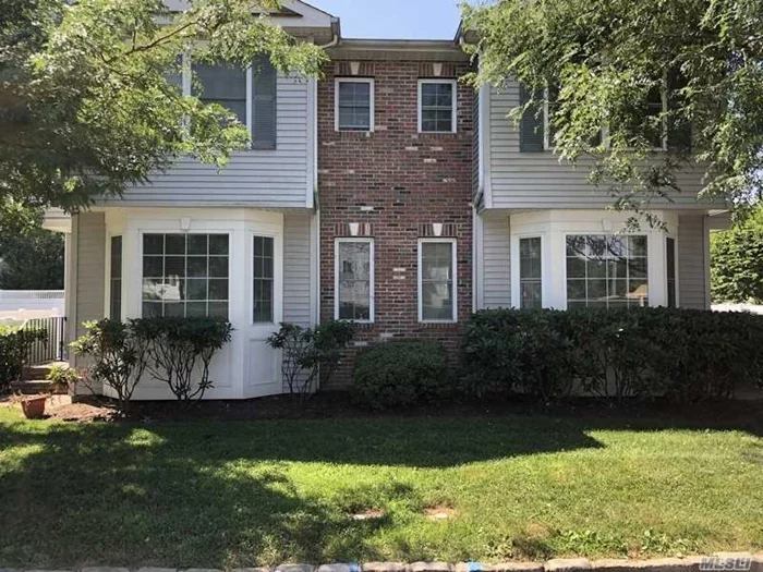 Spacious Duplex featuring living room, dining area, eat-in kitchen and powder room on main level. 2nd floor offers master bedroom with master bath plus 2 additional bedrooms and full bath. Access to private yard. Off-Street Parking for 2 cars.