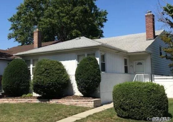 Spacious Well Maintained Corner Property In School District #26. Prime Bayside Location. Close To All Highways-LIRR-Walk To Bell Blvd. & Prestigious Bay Terrace Shopping Center. In Ground Sprinklers-PVC Privacy Fence-Detached Garage & Private Driveway. Just Move In And Unpack.