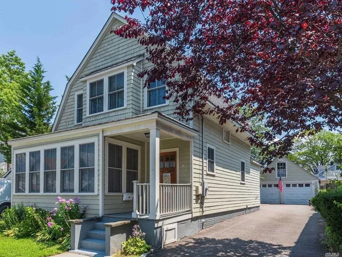 Charming colonial in the heart of the village. Short distance to Theodore Roosevelt park overlooking Oyster Bay Harbor. Beautiful updated home with high ceilings and hardwood floors. Wonderful home!