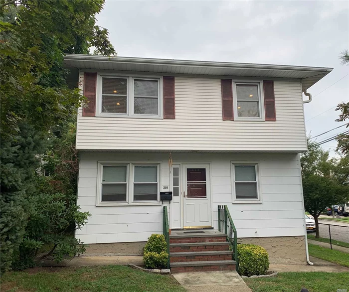 TOTALLY RENOVATED KITCHEN & BATH!!!! PAINTED & CLEANED!!! Spacious 3 bedroom 2nd floor apt, hardwood floors, Use of basement for storage, Washer & Dryer in basement, Offstreet Parking, No Pets, No Smoking, Gardening done by LL, Tenant responsible for snow removal