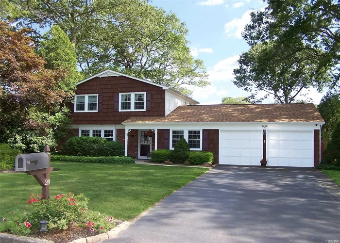 Spacious 3 Bedroom, 2.5 Bath Colonial on .38 Acre Featuring: 3 Week New Kitchen With Granite Counter tops, Stainless Whirlpool Appliances, Half Bath on First Floor, Formal Living Room, Formal Dining Room, Den, & Laundry Room On First Floor. Oil Burner & Tank 4 Yrs Old, New Roof, Back Yard Is Set For Entertaining With 15x22 3 Seasons Room, Semi In-Ground Pool (18x33) With Heater, New Liner, Central Air Conditioning, In-Ground Sprinklers, Sewers, 2 Car Garage, & More! Must See!