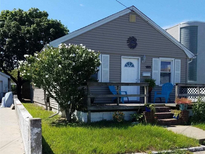 Your Very Own 3 Bedroom Beach House On Quiet Bay St. Completely Renovated With New Appliances & Wood Floors Through Out. Includes Washer/Dryer & Attic For Plenty Of Storage. Driveway fits 4 cars. Enjoy A Bar-B-Q In The Backyard Or Visit The Beach!!!