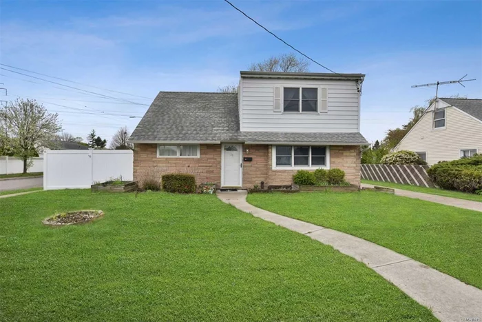 HUGE PRICE DROP!! You have got to see this house!! Updated And Expanded Cape With Huge Open Floor Plan And Tons Of Potential For Instant Equity!! A Move In Ready 4 Bedroom & 2 Full Bath Home Located In The Plainedge School District!!