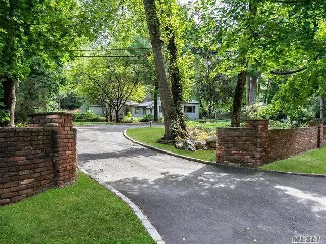 Fabulous Opportunity to live on Mill River Road in Oyster Bay. Perfect for weekend getaways, Downsizing or a starter home. Lovely 2 bedroom ranch with living room with fireplace, dining room, Eat in kitchen, Master with bath all situated on one very private acre. Convenient to Hwy&rsquo;s, shopping, LIRR and beaches.