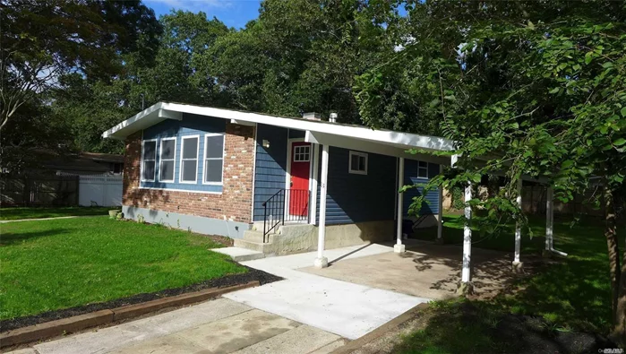 Diamond Ranch totally renovated. Gleaming hardwood floors throughout, gourmet kitchen with granite and stainless steel appliances and central air and carport.  New windows, insulation, siding - All located on a spacious lot on a quiet street in Bayport/Bluepoint School district. Full basement with w/d hookup,  Nothing to do but move right in!