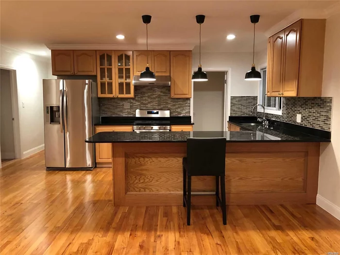 Huge ranch house located in Bayside, Oakland Gardens. 26 district for blue ribbon ps 203 518 junior high school and Cardoso high school. Brand new renovated inside of house. convenient transportation to all places.