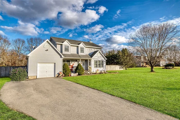 Great House on Beautiful Tree Lined Culdesac in Manorville. Features Include: Large Living Room/Family Rm w/wood burning fireplace, EIK, Formal Dining Room, Laundry Room, Master Bedroom Ste w/full Bath, 2 Additional Br&rsquo;s, Full Finished Basement, 1 Car Garage and more, situated on an acre. Close to all.