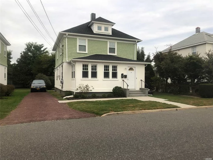 Beautiful Cozy Light Filled 1 Bedroom 2nd Floor Apartment. Living Room, EIK, Bedroom, Bath, Hardwood Floors, New Windows, 1st Floor Front Enclosed Poach. Front Entry with Laundry. Shared use of yard, Off Street Parking. Tenant pays Utilites.