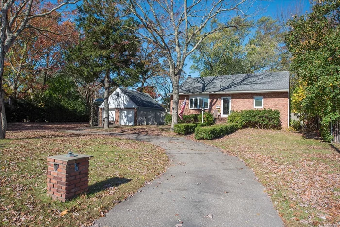 Custom Built Brick Ranch On 1/2 Acre In Deer Park School District. Detached 2 Car Block Built Garage W/Loft. Opportunity Knocks, Will You Answer ?