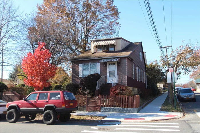 Four Bedroom - Two Bath Single Family Home On A 50 X 100 Lot Zoned R2A. Detached 1 Car Garage. Walk To New Elementary School & Waterfront Park.