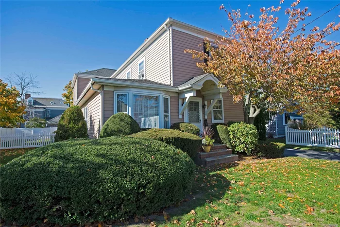 Original 1890&rsquo;s Home Expanded & Updated W/ Master Suite Or Guest Suite Upstairs & Downstairs. A Home W/ Oak Floors W/ Mahogany Trim. Living Room With Gas Fireplace, High Ceilings Throughout All On One Of The Prettiest Streets In Islip.