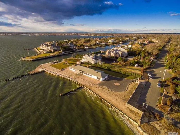 Bayberry point Bayfront and canal, deep water cut in boat slip, very private location, 330&rsquo; & 106&rsquo; on c anal, sunsets and sunrises, fire island and bridge view, privacy gate