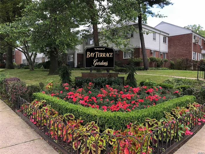 2 Bedroom 1 Bath Deluxe Upper unit in Bay Terrace Gardens. Maintenance Of 944.45 Includes 3 Air Conditioners, Dishwasher, Washer, Dryer, Gas & Electric. Walk To Bay Terrace Shopping Center, Library, Elementary / Middle School, Express Bus, Local Bus, Pool Club (Not Part of Coop)