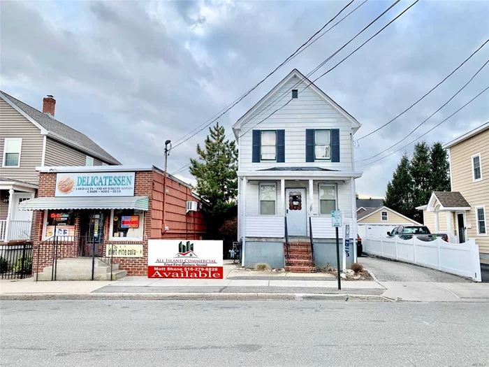 Calling All Investors, Developers & End-Users!!! 3 Unit, 2, 800 Sqft. Mixed Use Property For Sale Offered At A Proforma 10.9 Cap ! The Property Features 3 Freestanding Structures; A 800 Sqft. Deli, A 1, 300 Sqft. 2 Story (2) Br House & A 2.5 Car Garage. The Property Also Features Great Signage & 6 Private Parking Spaces.