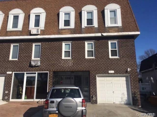 Bay Terrace 1st Floor newly renovated one bedroom.Brand new kitchen, hardwood floors, laundry in the basement.Closed to all the shopping and public transportation. Credit & income check is required as landlords request