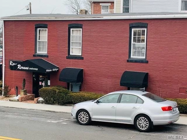 950 Sq Foot Retail Space n the Heart of Port Jefferson Village, Plenty of Parking as well as very well know LOCATION. Landlord pays Water and Garbage, 2 Year Minimum Lease.