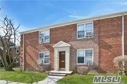 First Floor, 2 BR Unit in Prime Area, with Great Closet Space And King Size Master Bedroom. Close Proximity To Lirr, And Q28, Q76 Buses. Great Location! Totally Renovated, Modern Appliance.Beautiful Layout, Won&rsquo;t Last.