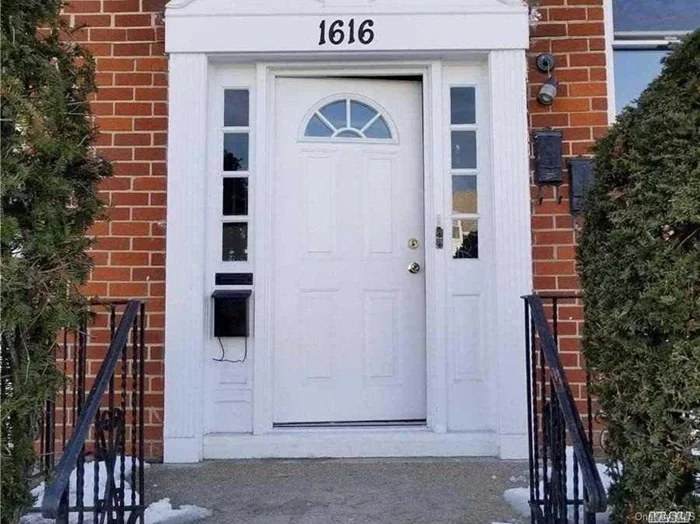 Best location, in the heart of Bayterrace. Walk to all and public transportation at your fingertips! Q16 and express bus to NYC. Easy commute to LI, NYC and easy access to all the bridges! 2 bedroom, 1.5 bath, hardwood floors and parking! Updated kitchen. Will not last long. Might consider a SMALL PET