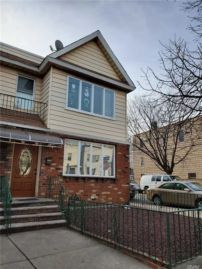 Great opportunity, 2 family corner property in the heart of Maspeth, 5 bedrooms, renovated apartments with stainless steel appliances, finished basement, 2 heating zones, private driveway and backyard. Near LIE and close to Grand Avenue shopping area. Let this be your next home!
